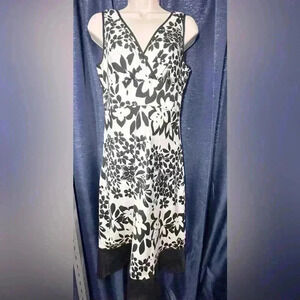 Jonathan Martin‎ Studio Womens Floral Dress